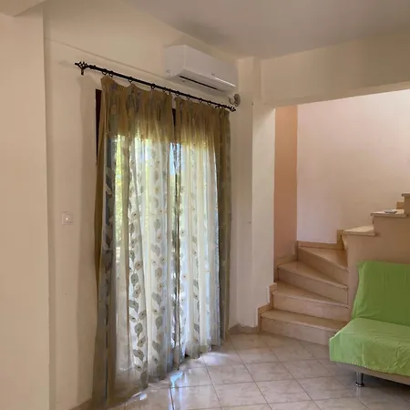 Stavro's Stone House Дом отдыха *