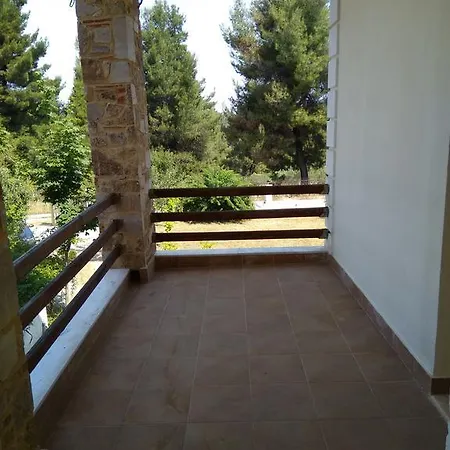 Stavro's Stone House Casa de Férias