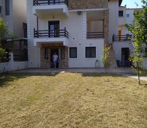 Stavro's Stone House * Siviri